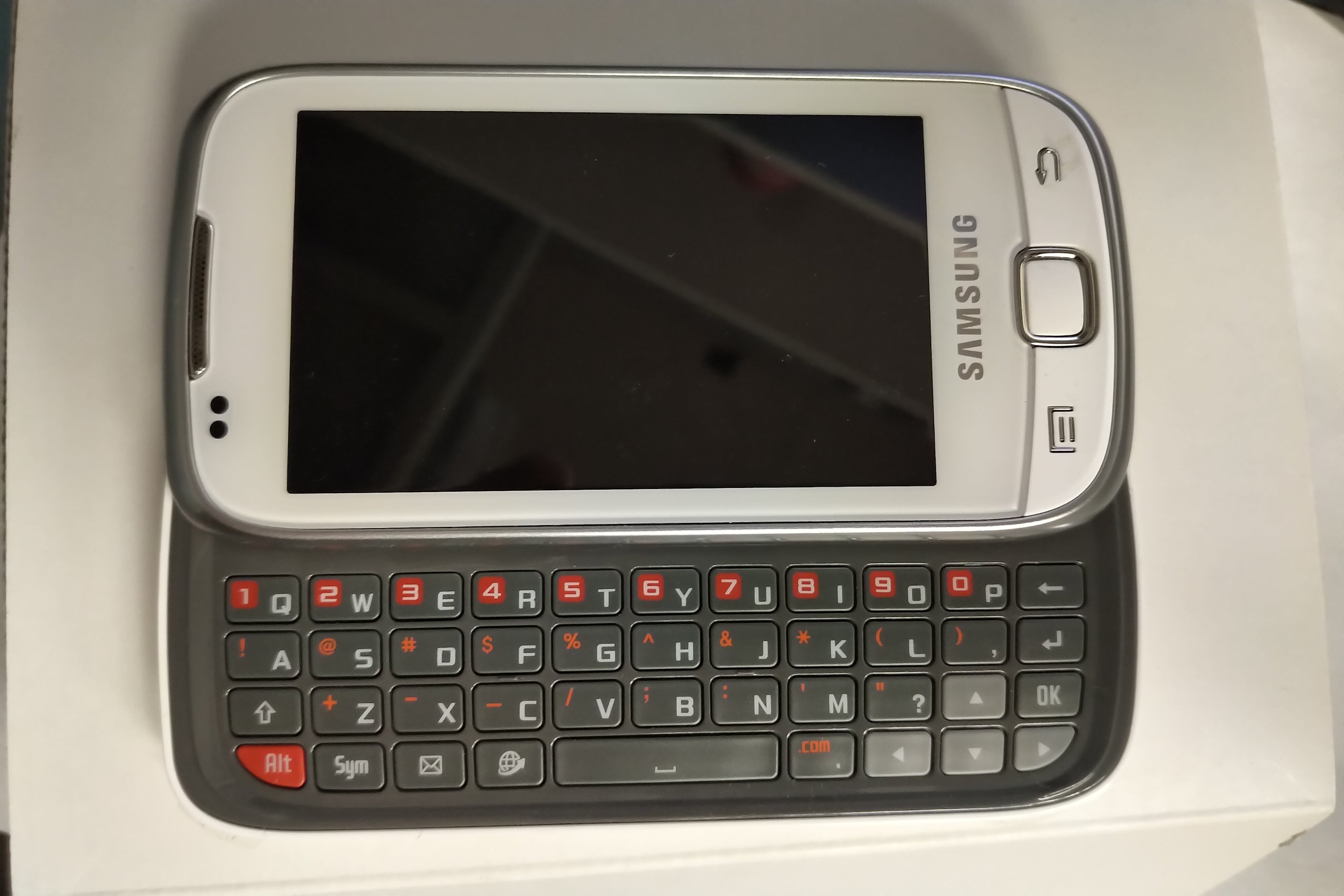 Samsung Galaxy 551